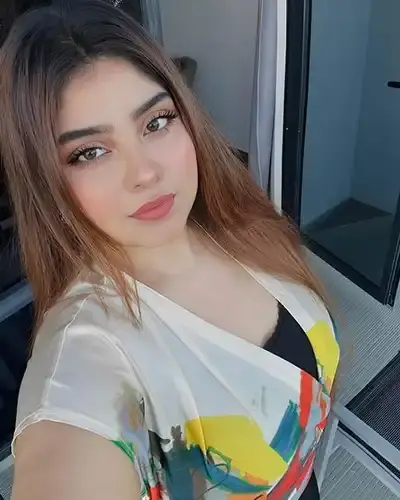 Balasinor Escort